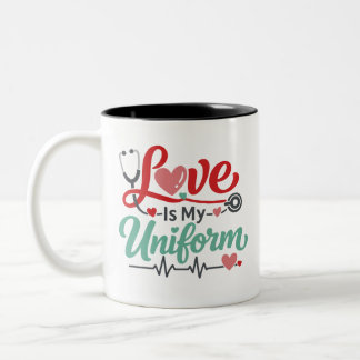 Taza Bicolor Enfermera Mi Uniforme Es El Amor