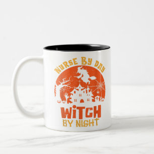 Taza Bicolor Enfermera Por Día Bruja Por Noche Vintage Hallowee