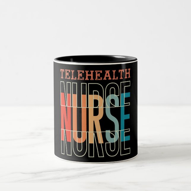 Taza Bicolor Enfermero de Telehealth (Centro)