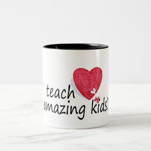 Taza Bicolor Enseño a niños asombrosos