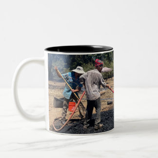 Taza Bicolor Equipo de Coalición de Biochar