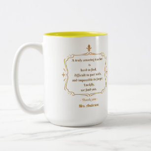 Taza Bicolor Es difícil encontrar a un profesor realmente asomb