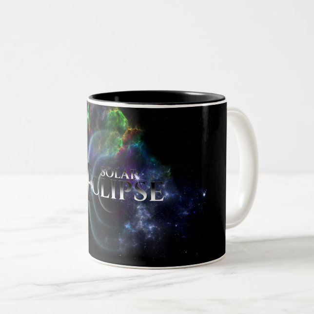 Taza Bicolor Escapada de arte fractal de eclipse solar (Anverso derecho)