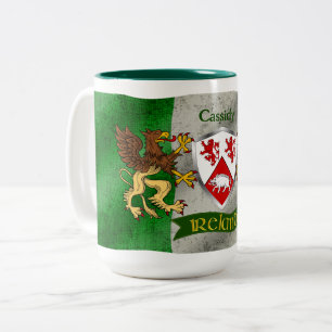 Taza Bicolor Escudo irlandés Cassidy con bandera en peligro per