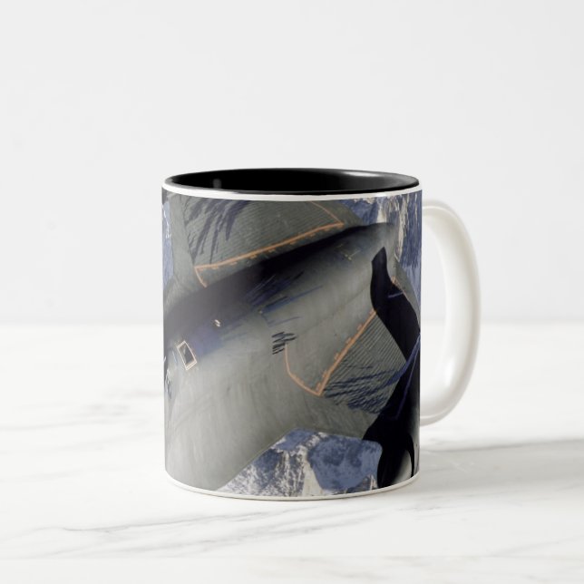 Taza Bicolor Espacio de bonito (Anverso derecho)
