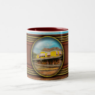 Taza Bicolor Estación de tren - La gente que conoces 1890