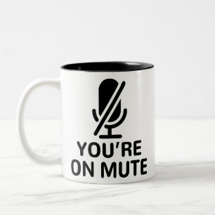 Taza Bicolor Estás en silencio