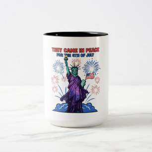 Taza Bicolor Estatua de la Libertad alienígena 4 de julio