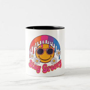 Taza Bicolor Estética Feliz de la Década de 70