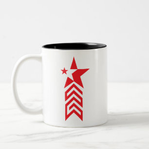 Taza Bicolor Estrella Roja con Flechas de Chevron