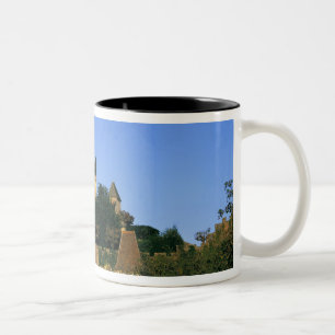Taza Bicolor Europa, Francia, Montforte. El castillo medieval