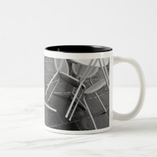 Taza Bicolor Europa, Francia, París. Sillas, Jardin du 4