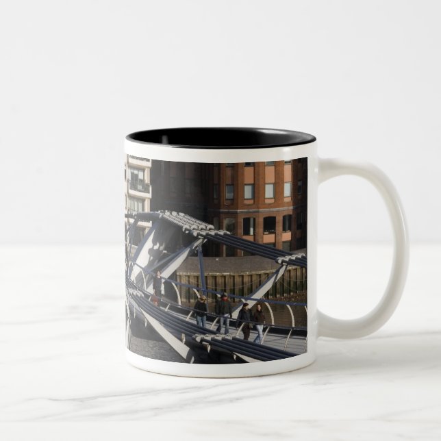 Taza Bicolor Europa, INGLATERRA, Londres: Vista del milenio (Derecha)