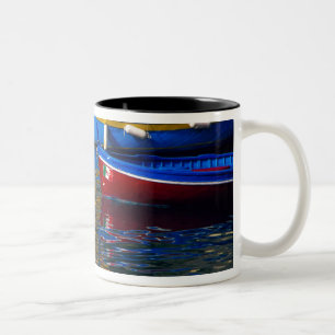 Taza Bicolor Europa, Italia, Cinque Terry, barcos en Vernazza