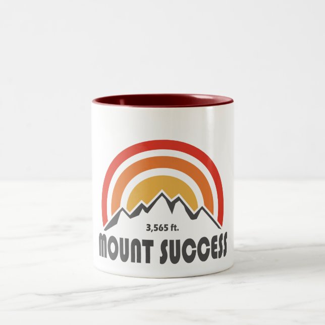 Taza Bicolor Éxito en el Monte New Hampshire (Centro)