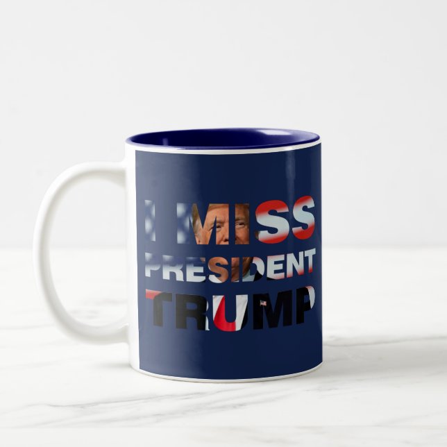 Taza Bicolor Extraño Al Presidente Trump (Izquierda)