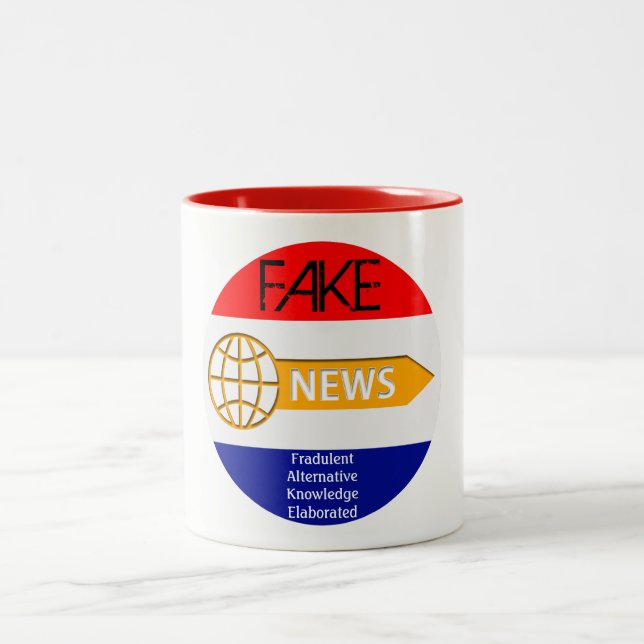 Taza Bicolor FAKE News Mug (Centro)