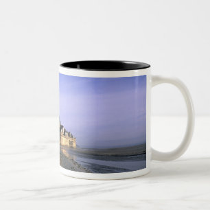 Taza Bicolor Famosa fortaleza de la isla Le Mont St Michel en
