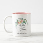 Taza Bicolor Favor floral de ruborización de la boda de la<br><div class="desc">Celebre a la madre del novio (o modifique para requisitos particulares para decir a cualquier miembro de su fiesta nupcial) con esta taza de café magnífica. ¡Esto hará una adición fabulosa a los regalos del banquete de boda y hará su sensación de la mamá o de la suegra muy especial!...</div>