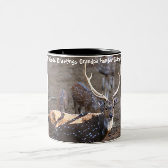 Taza Bicolor Felicitaciones navideñas al abuelo Hunter Gatherer (Centro)