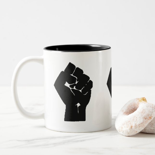 Taza Bicolor Fist Mug (Con donut)