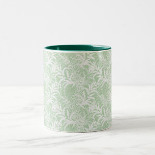 Taza Bicolor Flores blancas en verde claro.