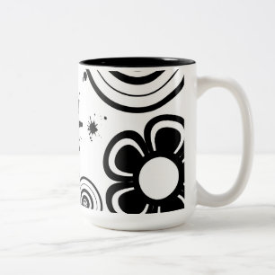Taza Bicolor Flores caprichosas en blanco y negro, círculos, sa