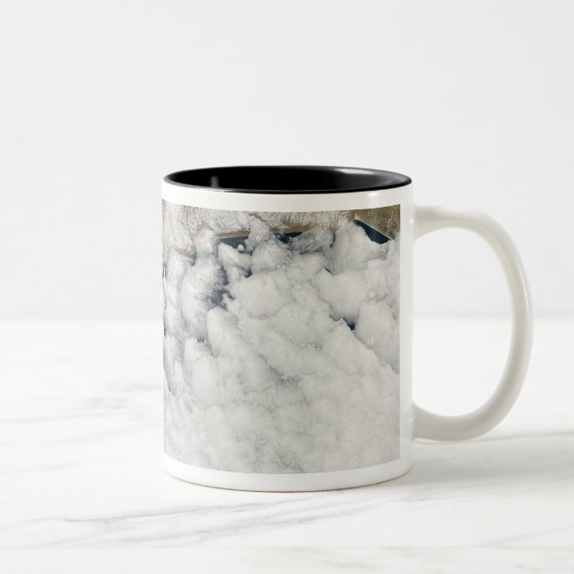 Taza Bicolor Formaciones inusuales de nubes (Derecha)
