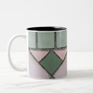 Taza Bicolor Formas en rosa y verde