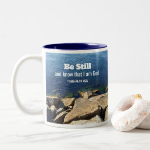 Taza Bicolor Foto del océano Verso de la Biblia de la fe cristi