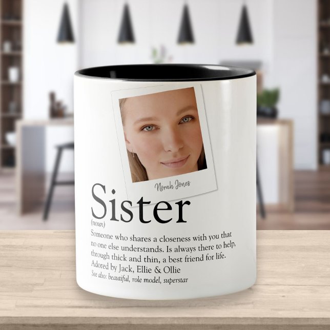 Taza Bicolor Foto moderna de definición de hermana divertida (Subido por el creador)