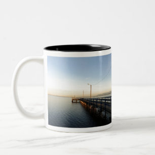 Taza Bicolor Fotografía de paisaje de playa en Crescent Beach
