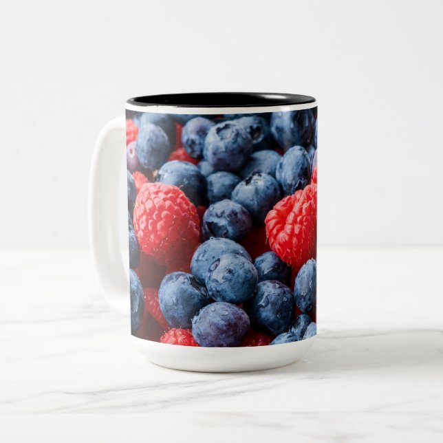 Taza Bicolor Frambuesas y arándanos (Anverso izquierdo)