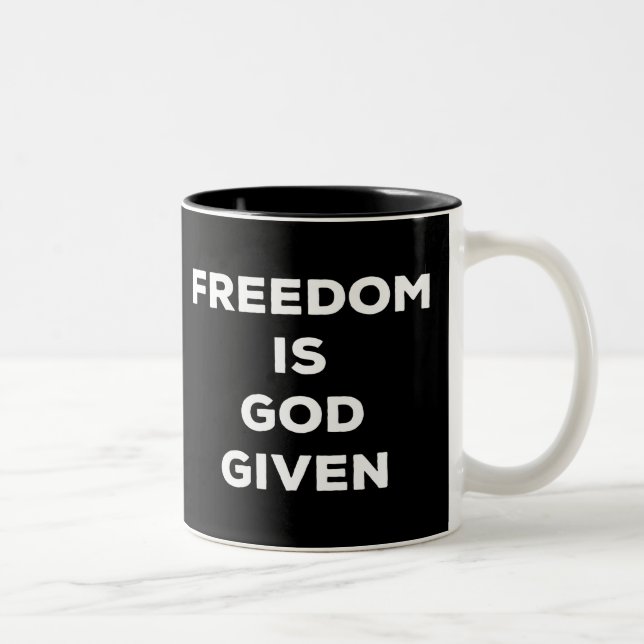 Taza Bicolor Freedom Is God Given (Derecha)