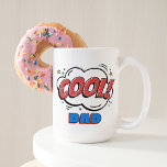 Taza Bicolor Fun Guay Dad Vintage Comic Book Pop Art Personaliz<br><div class="desc">¡Divertido tazón de café para el papá más genial! Con un globo de nube de habla de estilo retro rojo, azul y negro con un texto de comillas de palabras de gran tamaño de "Guay!". Un diseño hipster para los amantes del moderno estilo retro al igual que de las novedades...</div>