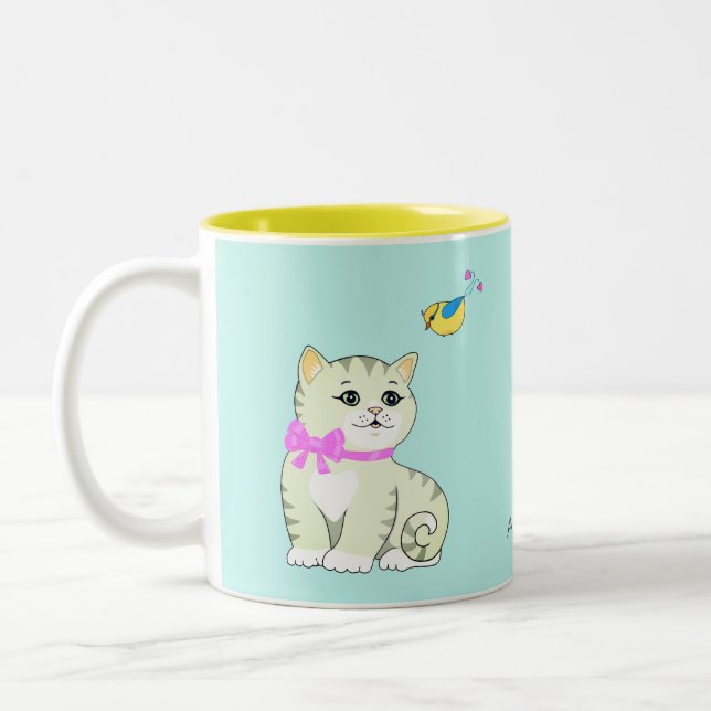 Taza Bicolor Gato Kitty y pequeño pájaro en azul claro (Izquierda)