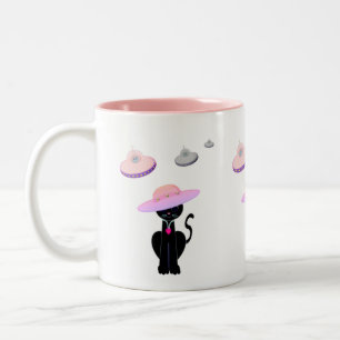 Taza Bicolor Gato Negro y Platillos Voladores