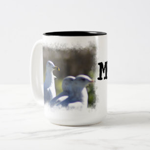 Taza Bicolor Gaviota en la frontera blanca del tren
