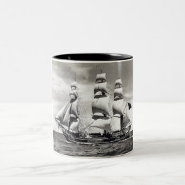 Taza Bicolor Generosidad del HMS