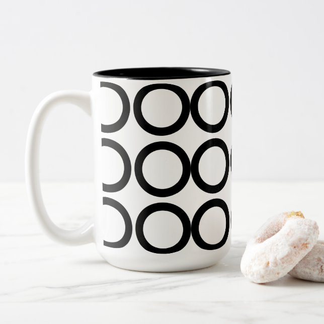 Taza Bicolor Geométrica del círculo blanco y negro (Con donut)