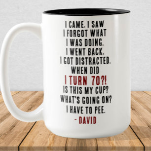 Taza Bicolor Gracioso 70.º cumpleaños Personalizado de Chiste d
