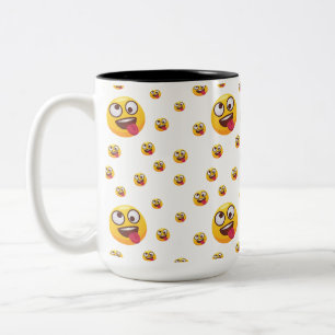 Taza Bicolor "Gracioso diseño de Emoji de tongue de corte"