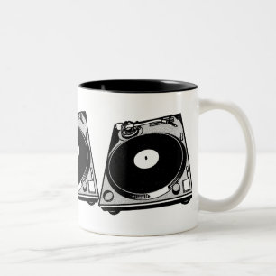 Taza Bicolor Gráfica de tornamesa retro en negro