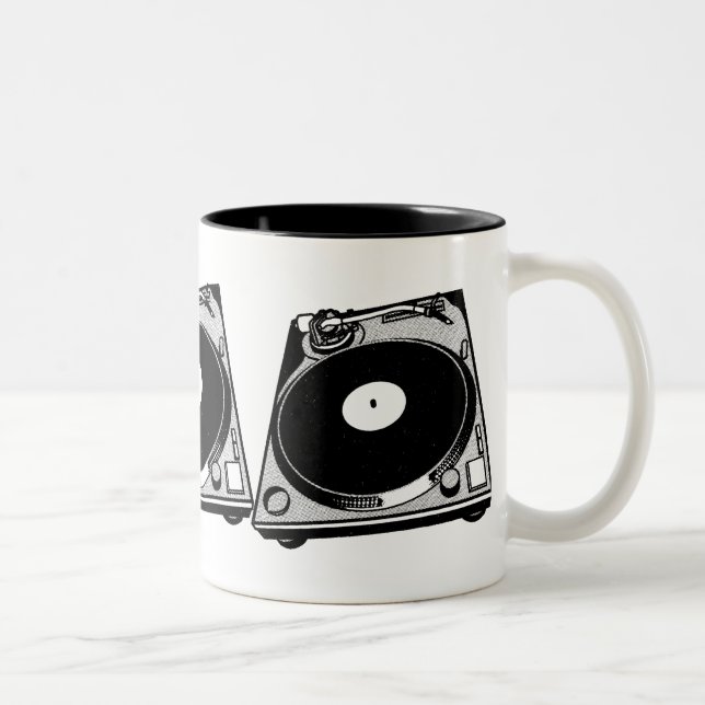 Taza Bicolor Gráfica de tornamesa retro en negro (Derecha)