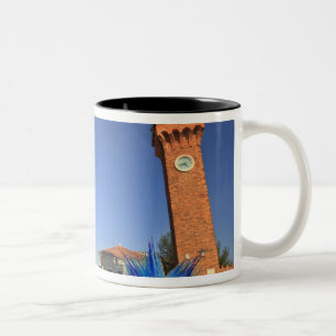 Taza Bicolor Gran estatua de cristal y torre de la campanilla,