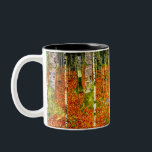 Taza Bicolor Gustav Klimt Birch Trees<br><div class="desc">Coffee Mug presenta la pintura de Gustav Klimt Farmhouse con Birch Trees (1903). Un paisaje otoñal de hojas naranjas en un bosque de abedules con hermosas flores azules. Un regalo maravilloso para los amantes del arte Art Nouveau y austriaco.</div>