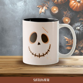 Taza Bicolor Halloween Cute Stitched Skull Skeleton Coffee Mug