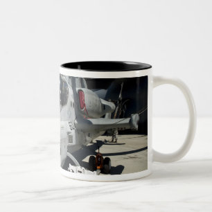 Taza Bicolor Helicóptero de ataque AH-1Z Super Cobra