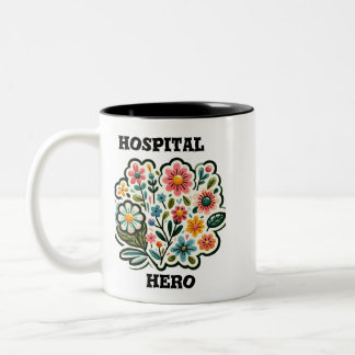 Taza Bicolor hembra de Mamá de héroe hospitalario