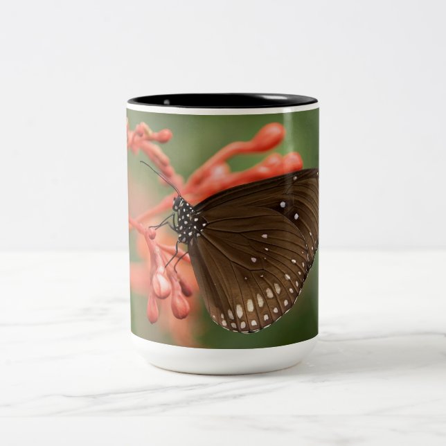 Taza Bicolor Hermosa mariposa café Mug (Centro)